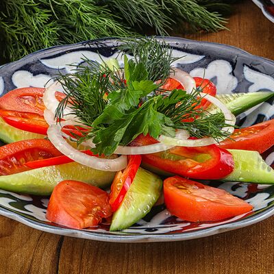 Салат Свежий в Чудо Плов по цене 385 ₽