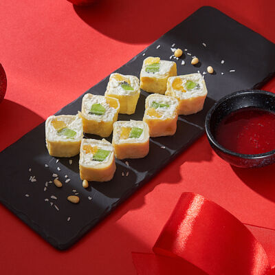 Снежный ролл Кокос в Pop Art Pizza по цене 299 ₽