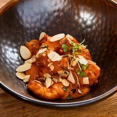 Креветки в соусе Том Ям в AGATA по цене 738 ₽