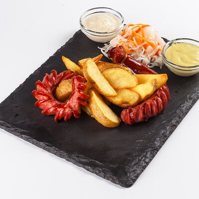 Колбаски Охотничьи в Underground Sushi City по цене 450 ₽