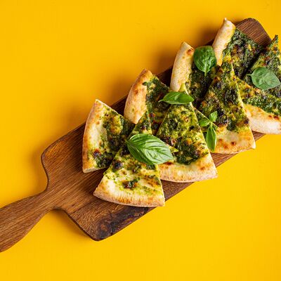 Фокачча, песто в Matteos по цене 490 ₽