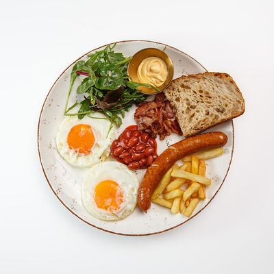 Английский завтрак в White Fox Cafe по цене 1025 ₽