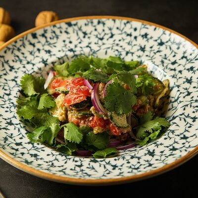 Овощной салат по-грузински в Вах Гиви! по цене 520 ₽