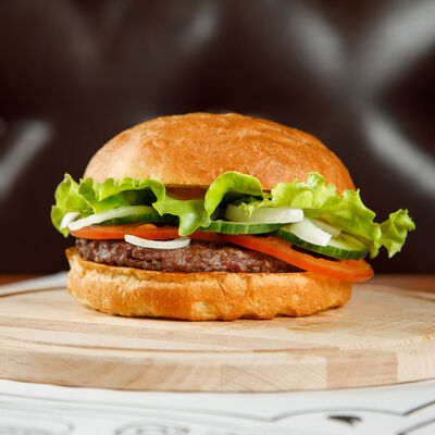 Бургер Овощная Классика в МЯСО ЕСТЬ по цене 560 ₽