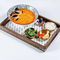 Том ям в Фабрика