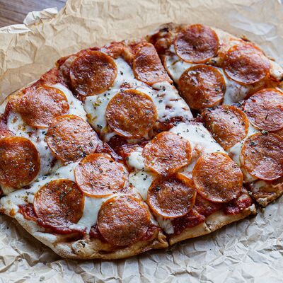 Пепперони в El papa chapa по цене 670 ₽