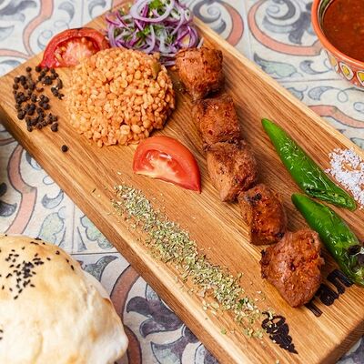 Шашлык из говядины халяль в Cappadocian Grill по цене 659 ₽