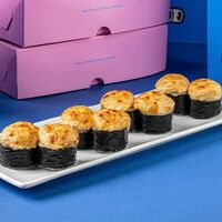Лосось в нори в Why Not Sushi