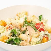 Цезарь с куриной грудкой в Болтушка кулинария-кондитерская