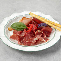 Мясная тарелка в Peperoni