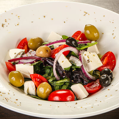 Салат Греческий в Амата пицца по цене 700 ₽