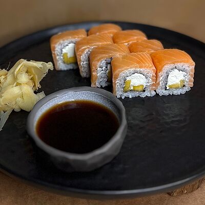 Торуофо Чизо в Black Ocean Sushi по цене 690 ₽