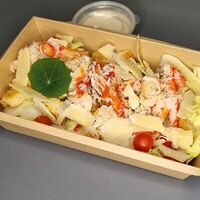 Цезарь с камчатским крабом в Пирс 23