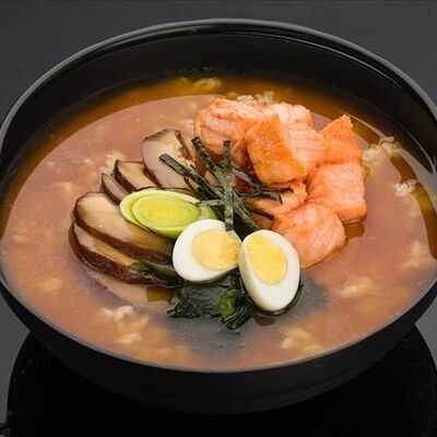 Мисо-суп с лососем в Bluefin по цене 1260 ₽