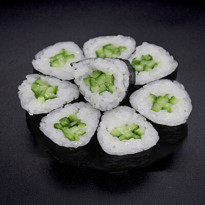 Ролл с огурцом в Офис клуб по цене 160 ₽