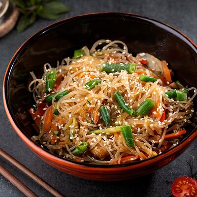 Фунчоза с овощами в Шашлык юга Краснодар по цене 480 ₽