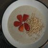 Овсяная каша с сезонными ягодами, медовым маслом и воздушным рисом в Культурный код по цене 550
