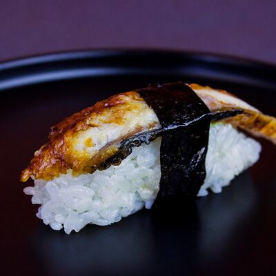 Нигири унаги в SushiShark по цене 160 ₽