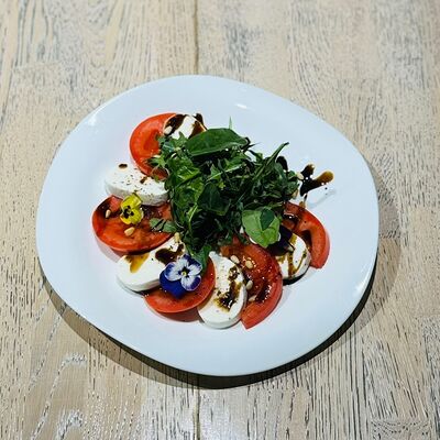 Капрезе в Сквер по цене 470 ₽