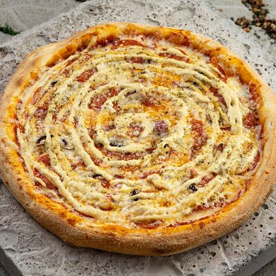 Пицца Мясная ! в Осетинские пироги - Голд Проджект по цене 840 ₽