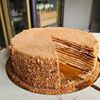 Медовик классическийв Cake&Pie по цене 420