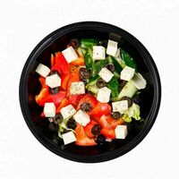 Салат греческий в Pomodoro