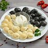 Пельмени чёрные и белые со сметаной в Эра вкуса по цене 450