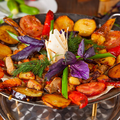 Свинина с овощами в Строгинская гавань по цене 2580 ₽