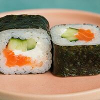 Ролл Сливочный лосось в Sushi Street