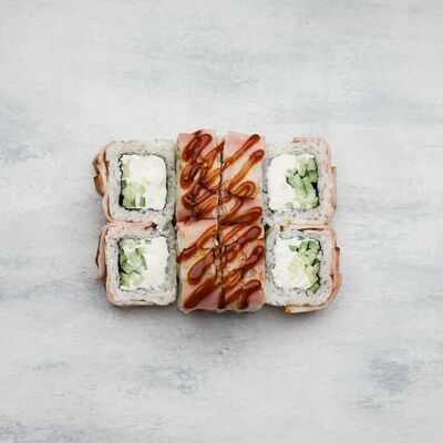 Ролл Опаленный бекон в Yummy yummy по цене 275 ₽