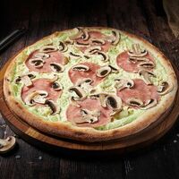 С ветчиной и грибами D23 Пицца на тонком тесте в Пицца Хаб