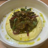Бефстроганов с картофельным пюре в Le Grill