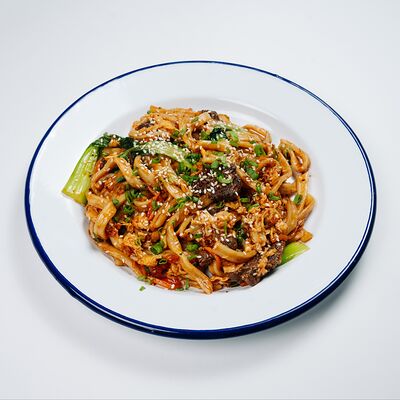 Удон с говядиной в Китайка по цене 590 ₽