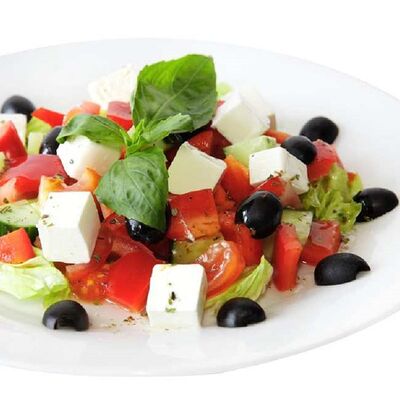 Салат Греческий в Альбатрос по цене 570 ₽