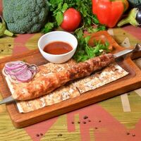 Люля-кебаб из телятины и индейки с соусом сацебели в АйДаБаран