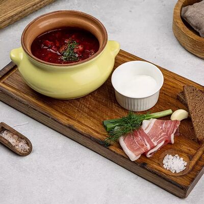 Борщ с говядиной и салом в Vivat Pizza по цене 549 ₽