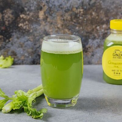 Сельдереевый свежевыжатый сок в Кукумбер по цене 500