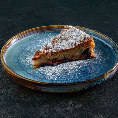 Фруктовый пирог в Баклажан в ТЦ 