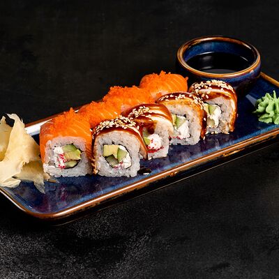 Ролл Дуэт из лосося и угря в Сие Паста по цене 975 ₽