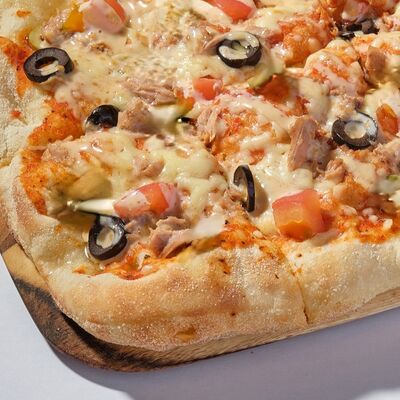 Пиццета с тунцом в YO! PIZZA по цене 650 ₽