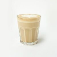 Латте большой в Crop. Coffee & Smoothie Bar