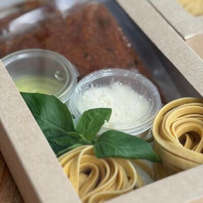 Набор паста балоньезе в Romanico по цене 1200 ₽