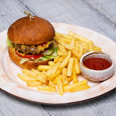 Бургер Жуир в Жуир по цене 760 ₽