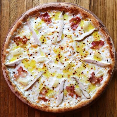 Пицца гавайская 30 см в Pizza Volante по цене 1270 ₽