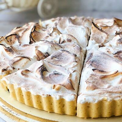 Торт мандариновый с меренгой в Cheese-cake.ru по цене 950 ₽