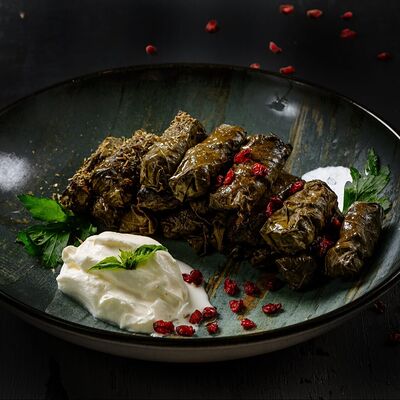 Долма с телятиной в Бо-Бо по цене 820 ₽