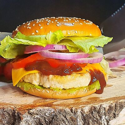 Чикен BBQ в ПАПА БУРГЕР по цене 355 ₽
