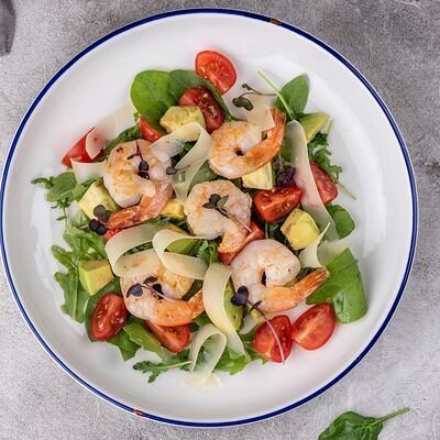 Салат из креветок грильв Русская усадьба по цене 860 ₽