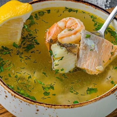 Уха по-царски в Lariote по цене 1250 ₽