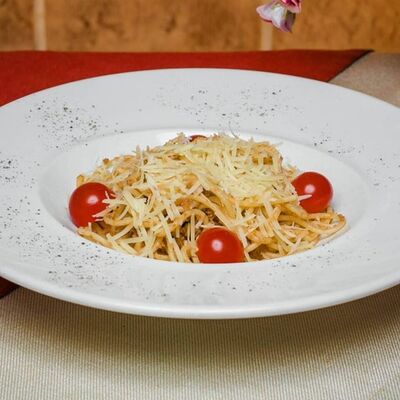 Спагетти Болоньезе в Пепперони по цене 540 ₽